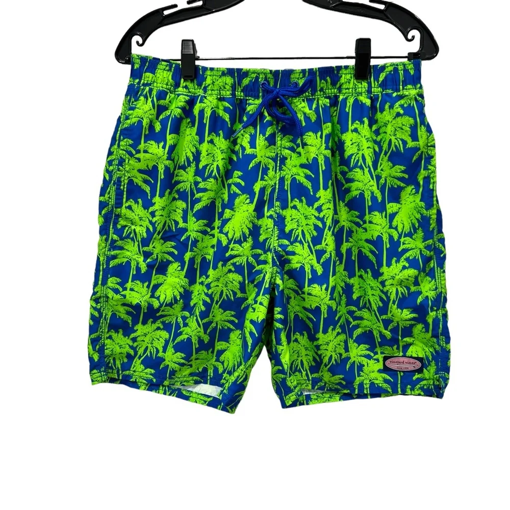 VINEYARD VINES 7